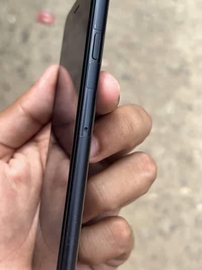 Iphone SE 3 For sale 128gb storage 98 battery health MDM