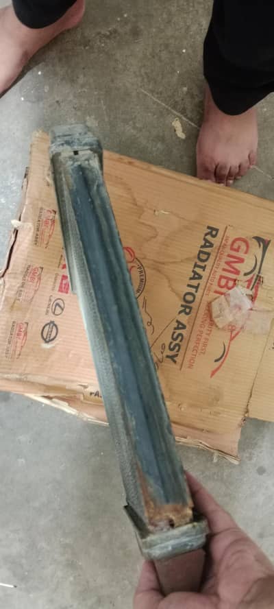 Used Suzuki Cultus Radiator - Japani Copper - Excellent Condition
