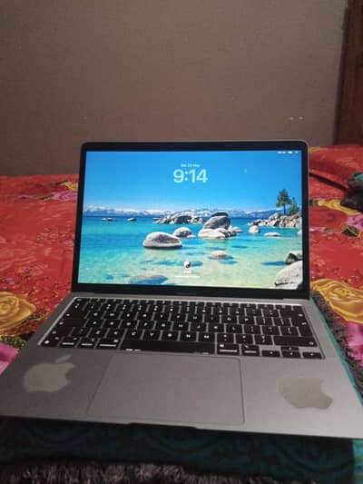 Macbook Air 2020 13-inch 256GB 8GB