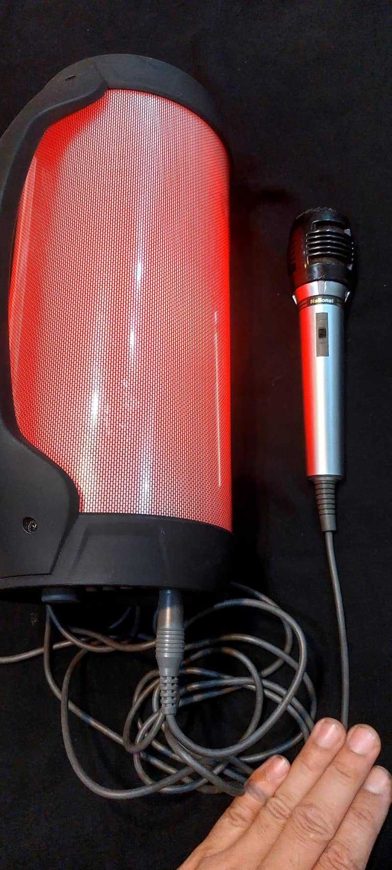Bluetooth speaker with mic 2