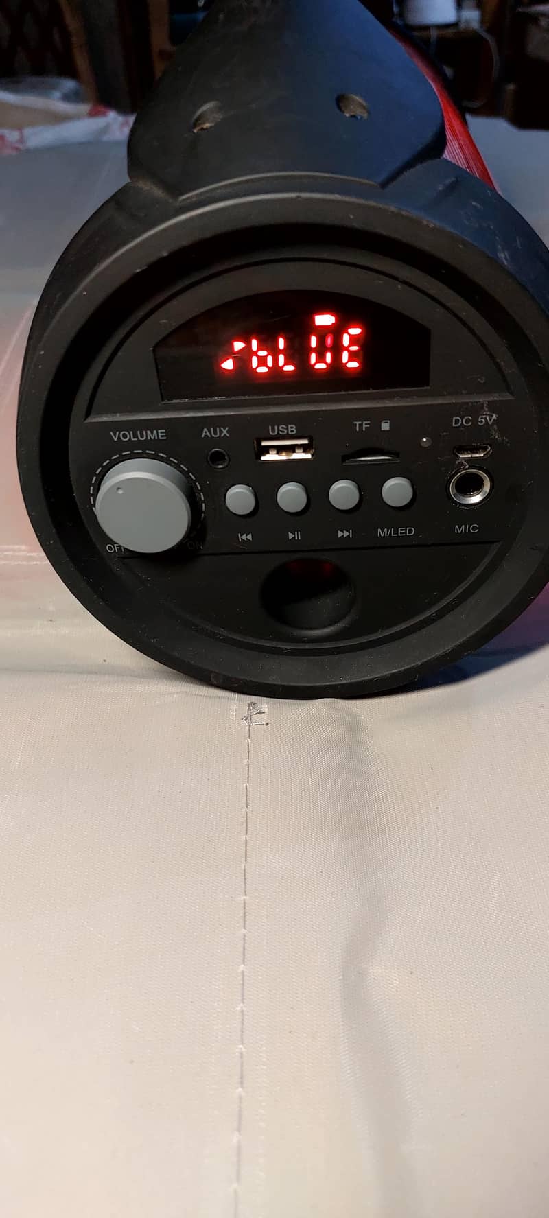 Bluetooth speaker with mic 6