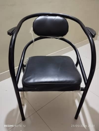 Black Sofa Chair