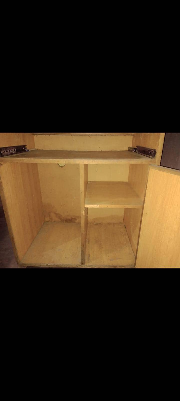 computer and storage table 2