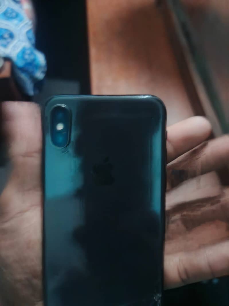 Apple iPhone X 5