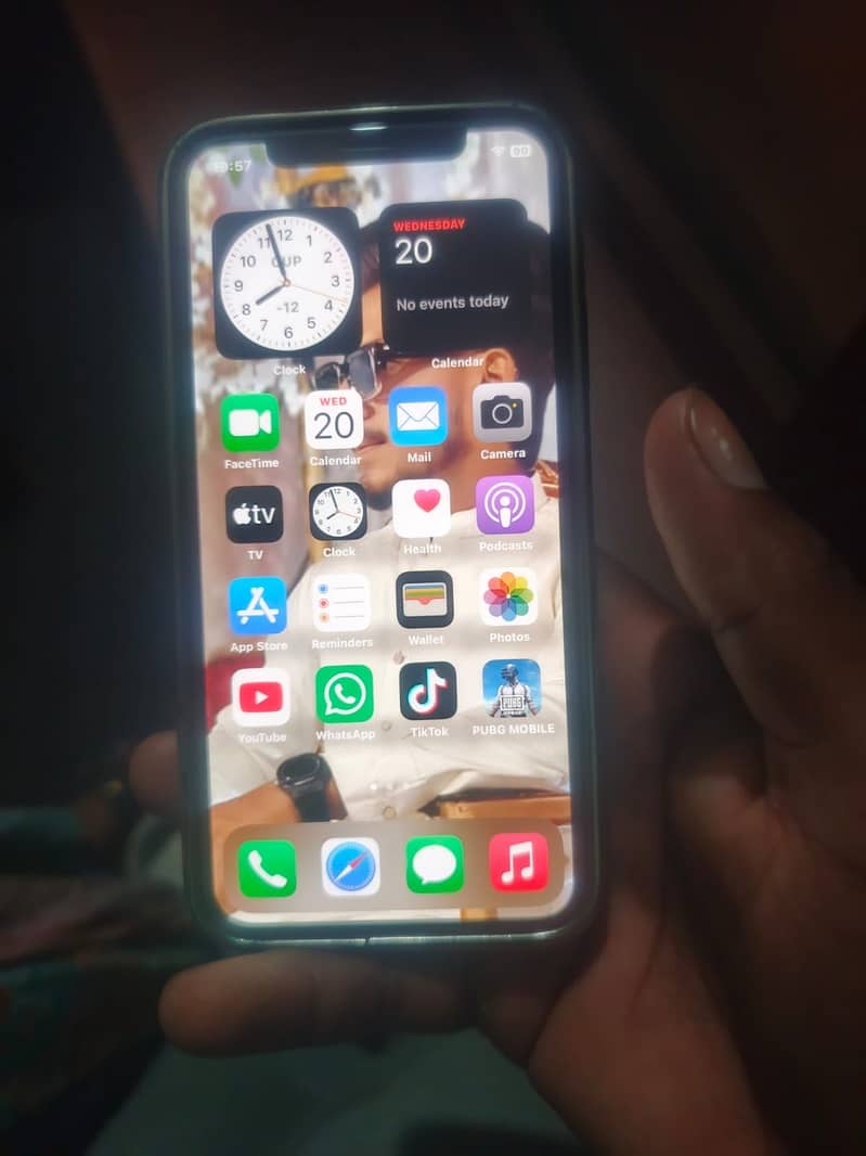 Apple iPhone X 6
