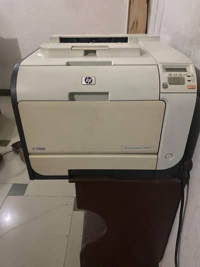HP CP 2025 Laser printer color
