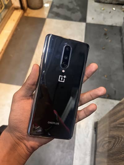 One plus 8 8/128GB