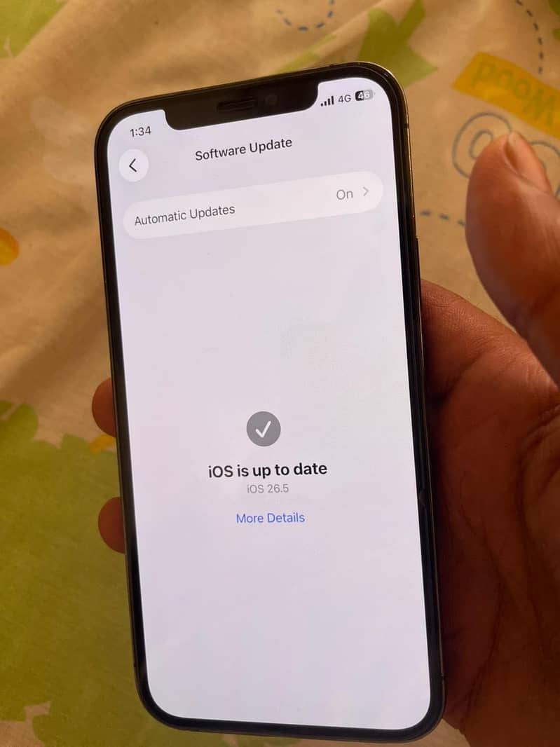 iPhone 12pro 4