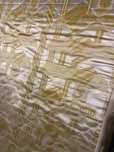 Durafoam Ultra Luxury King Size Mattress – Excellent Condition