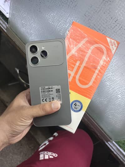 tecno sperk 40