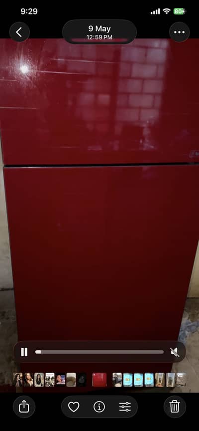 Hailer medium sized refrigerator