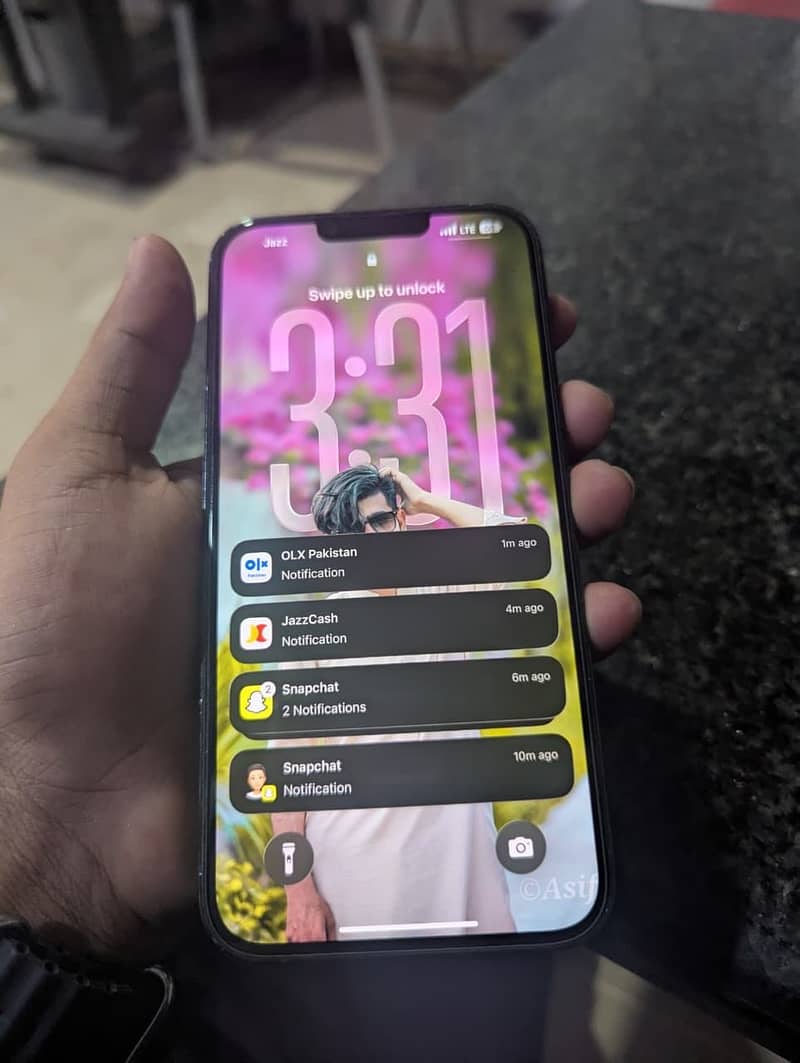 IPHONE 13 pro max 1