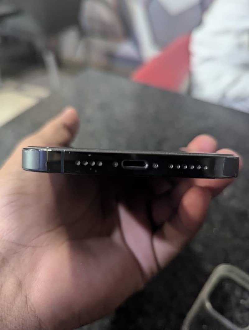 IPHONE 13 pro max 2