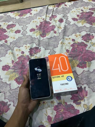 Tecno spark 40 *03160447341*
