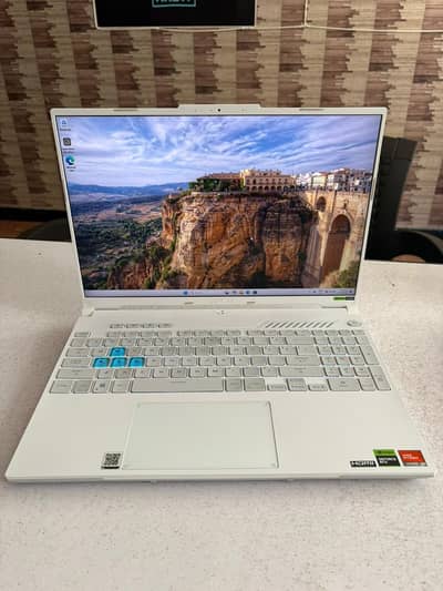 ASUS TUF Gaming A16 | Ryzen 9 7940HX | RTX 4070 8GB