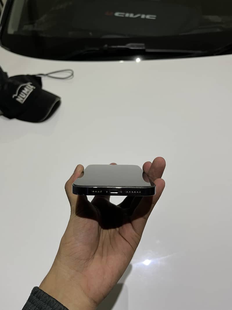 Iphone 14 pro max 3