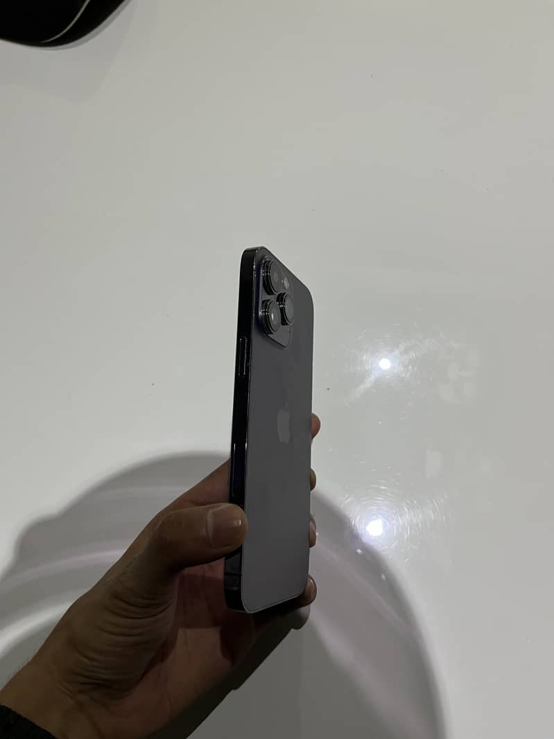 Iphone 14 pro max 7