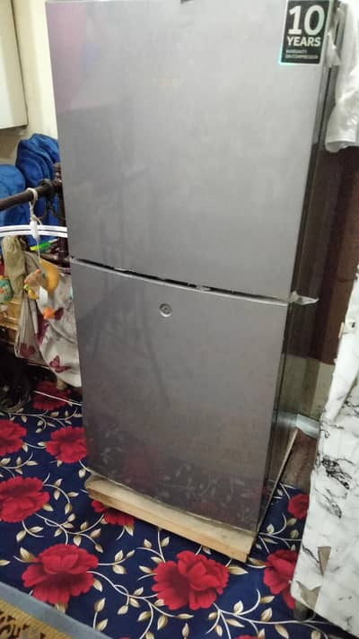Haier new hy bukul  3 mant chala hy srif