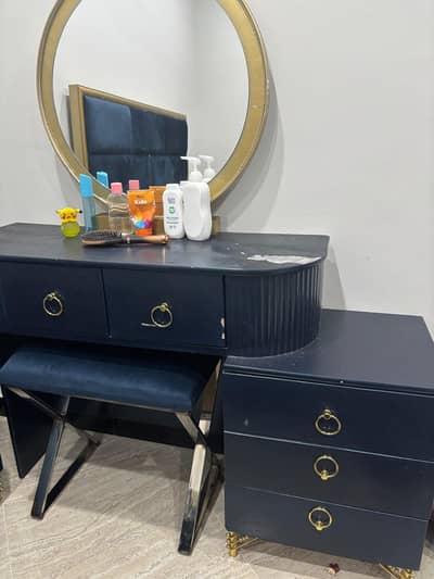 Dressing Table with side table