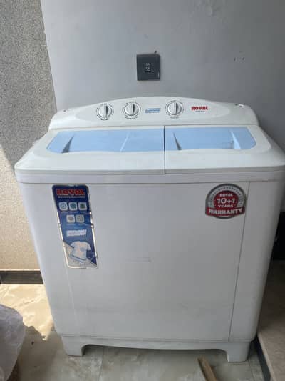 Washsing machine royal waith spiner
