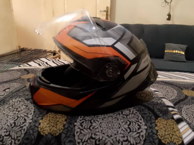 Helmet 4