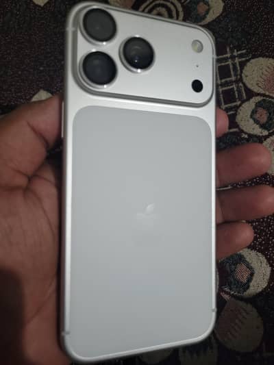 iphone 17 pro max USA clone