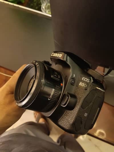 80d 50 mm