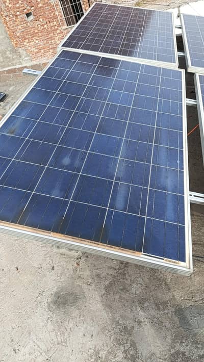 4 Solar Panels 255 watt For sale