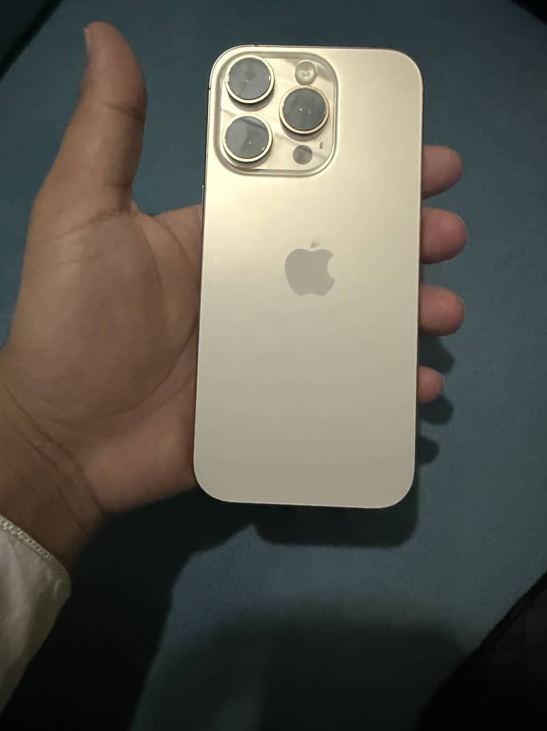 Iphone 16 Pro 0
