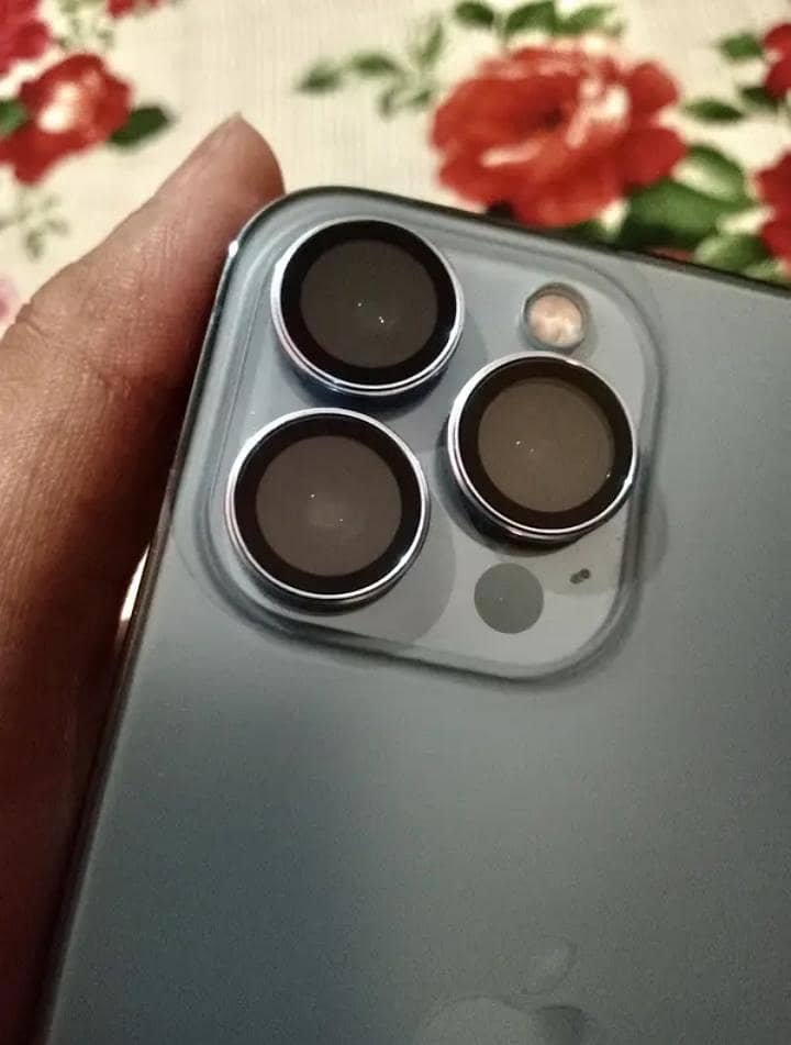 iphone 13 pro 1
