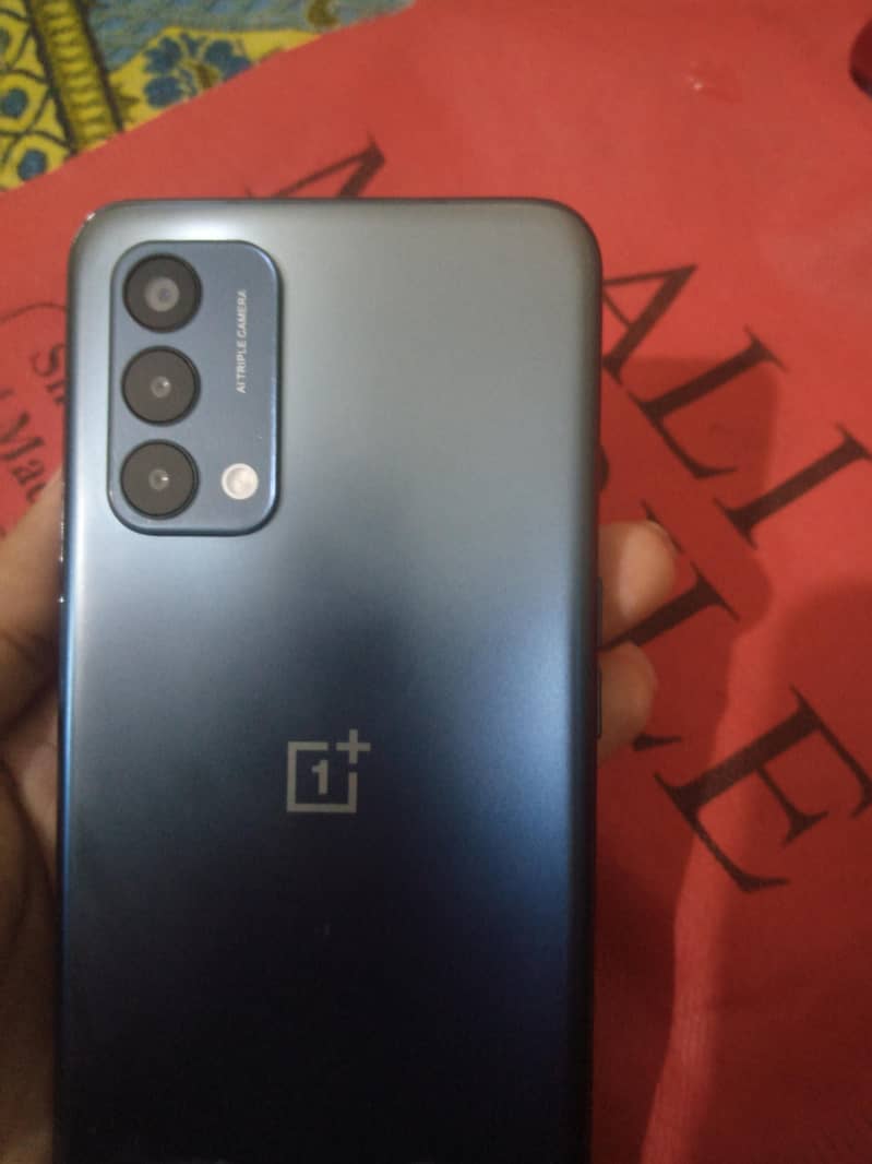 One plus N200 1