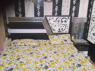 Bed Side Tables and Mattress