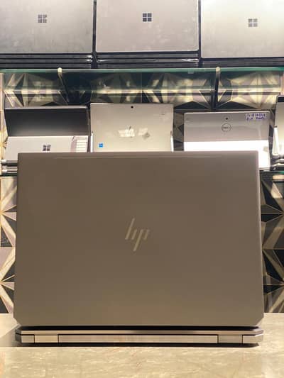 HP ZBook Studio 15 G5 Xeon 16GB 256GB SSD Quadro P1000 4GB Touch | COD