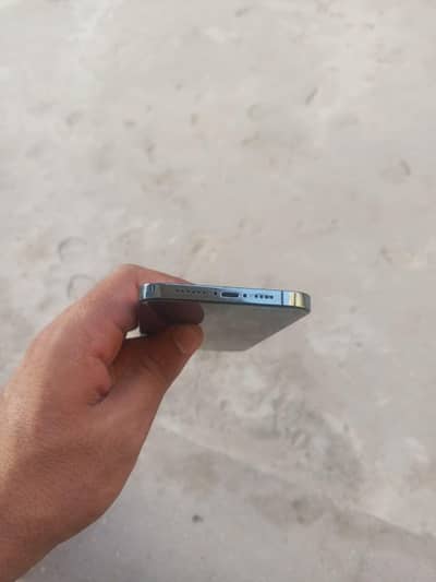 12 pro max 10/08 128 gb factory unlock just battery change 100 health