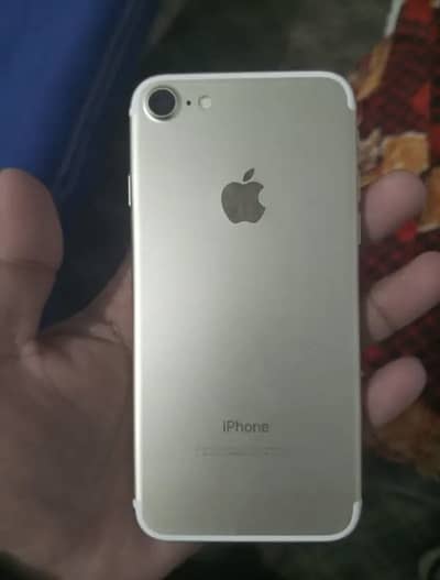 i phone 7 128 gb lekin bypass hai