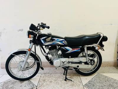 Neat and clean condition, scratch less