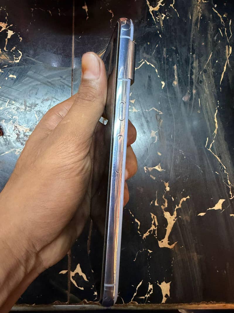 Google pixel 8pro 1
