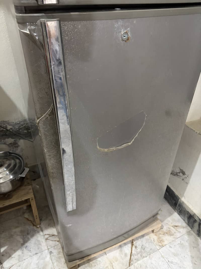 Refrigerator 5