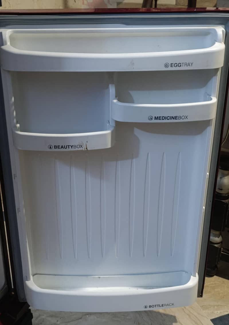 orient Fridge 2