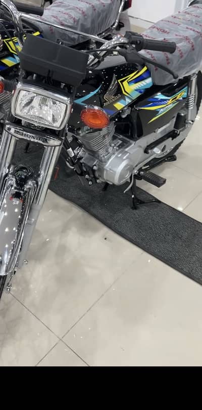 Honda 125 new
