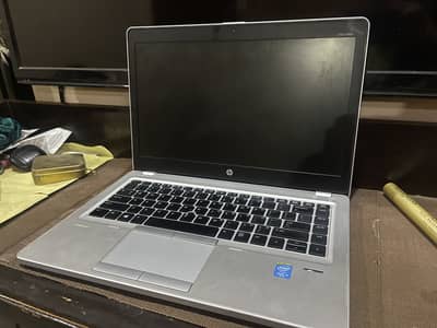 HP elitebook folio 9840m
