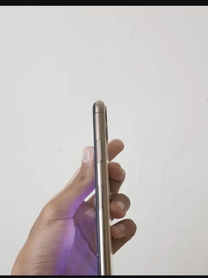 IPhone 11 Pro Max 3