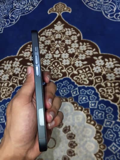 Apple iPhone 14
