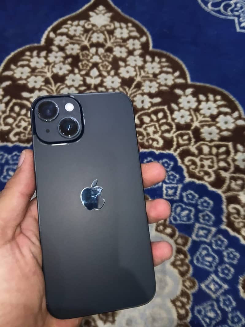 Apple iPhone 14 3