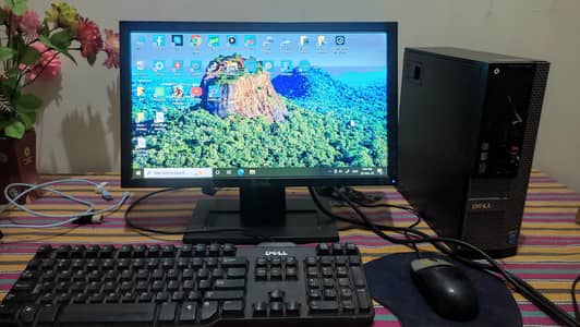 Dell computer brand new condition for sale