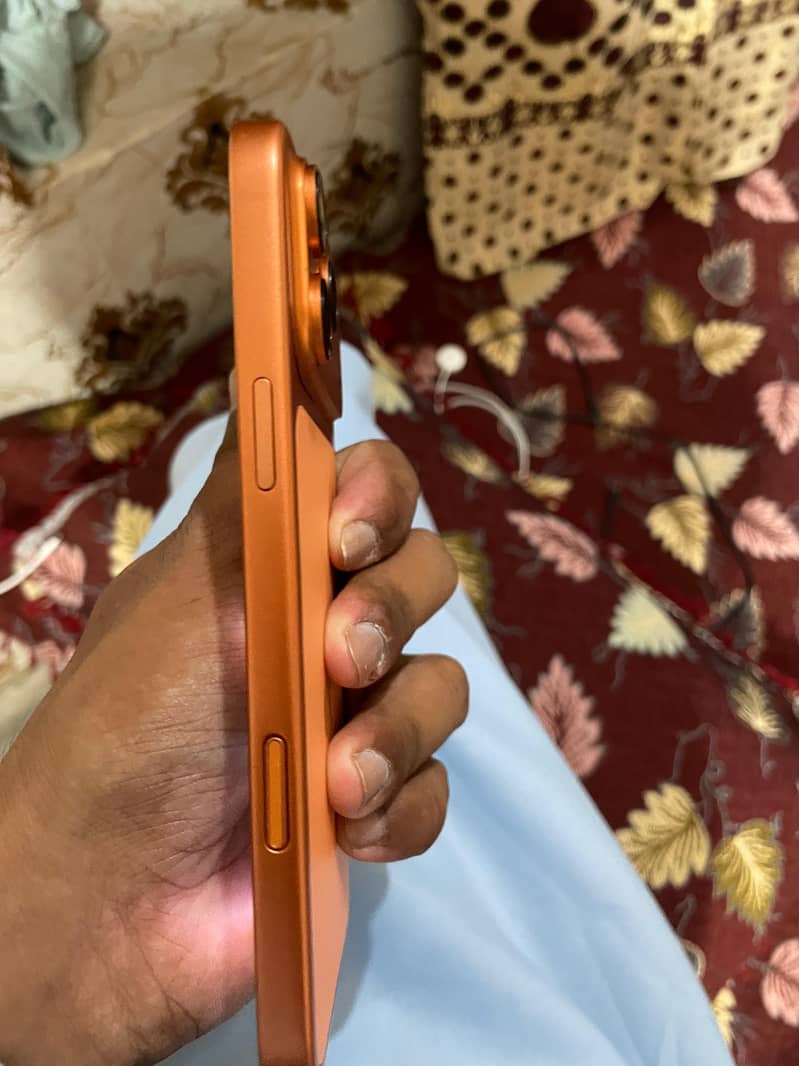 Iphone 17 pro max 03037040061 2