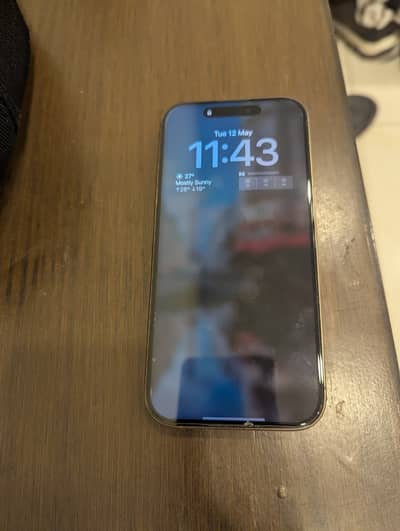 Apple iPhone 16 Pro
