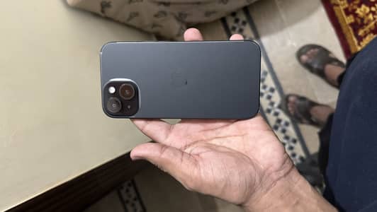 Iphone 15 in apple warranty
