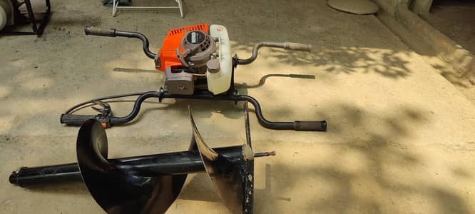 Petrol Earth Auger