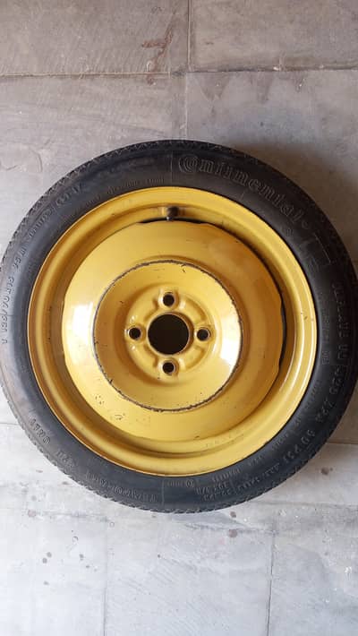 spair wheel Japani peli stapni